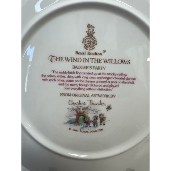 Royal Doulton Wind in the Willows Badgers Party Collector China Plate - Picture 6 of 7